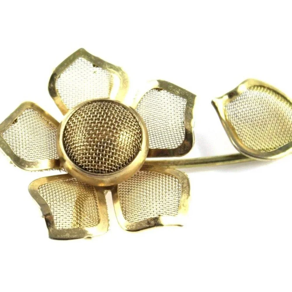 Vintage Gold Tone Mesh Flower Brooch Pin
